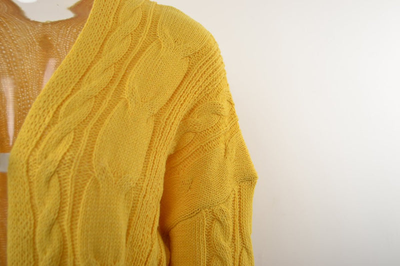 Cardigan Manches Longues en Tricot Torsadé Boutonné Devant