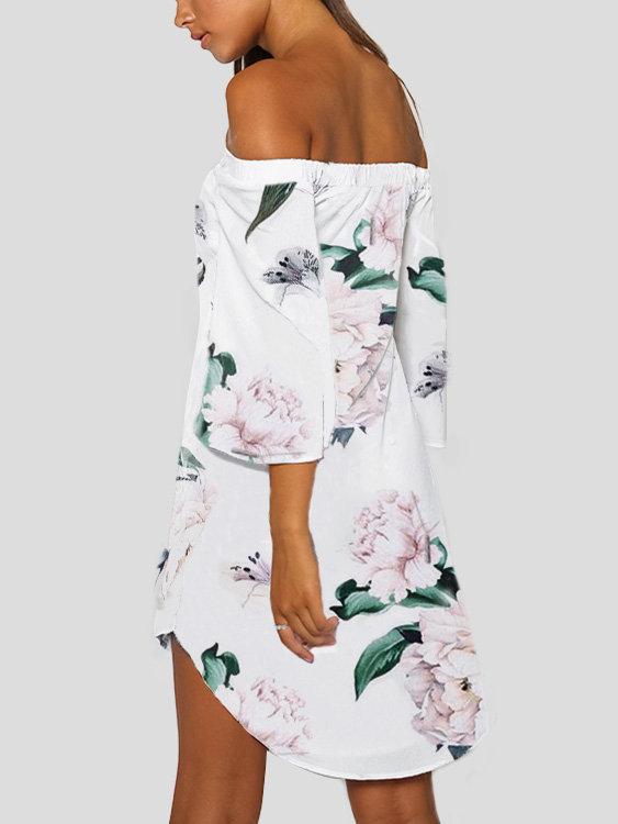 Robe à imprimé floral aléatoire à épaules dénudées