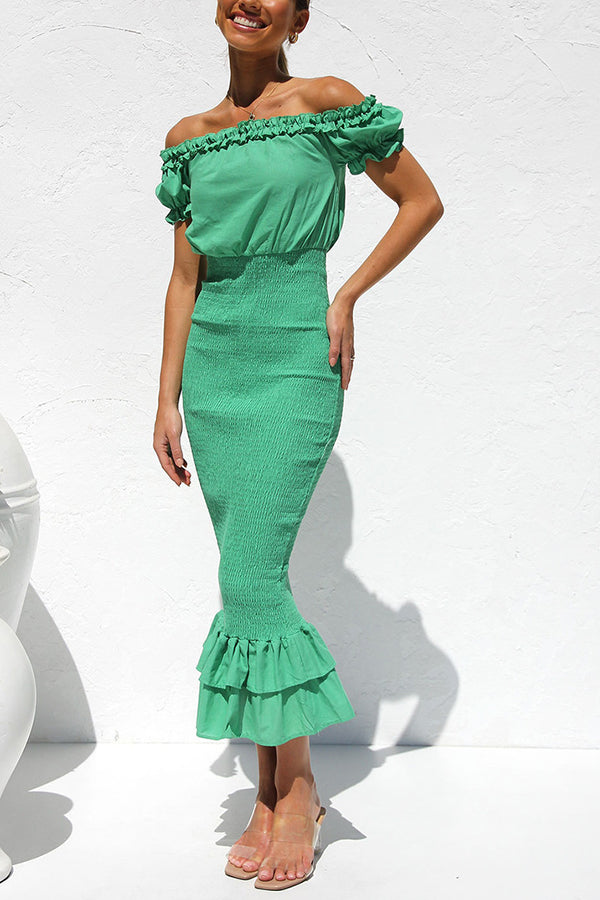 Mermaid Silhouette Off Shoulder Smocked Midi Dress