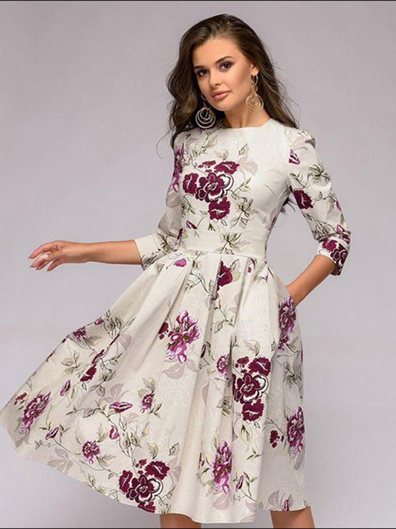 Robe Midi Floral avec Manches 3/4 et Col Rond