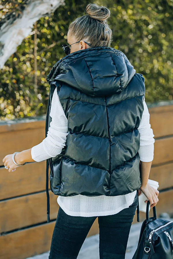 Gilet Matelassé à Capuche en Similicuir avec Poches